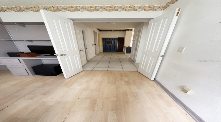 Tampa, Florida 33647, 3 Bedroom Bedrooms, ,2 Bathroombathrooms,Residential,For Sale,Robey,0,Mfrtb8542380