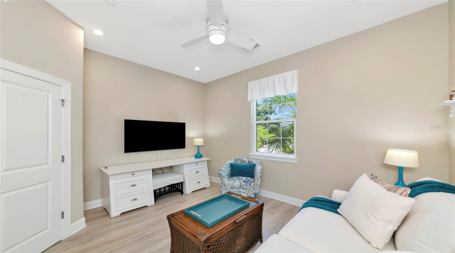 Sarasota, Florida 34231, 4 Bedroom Bedrooms, ,3 Bathroombathrooms,Residential,For Sale,Cannes,0,Mfra4703902