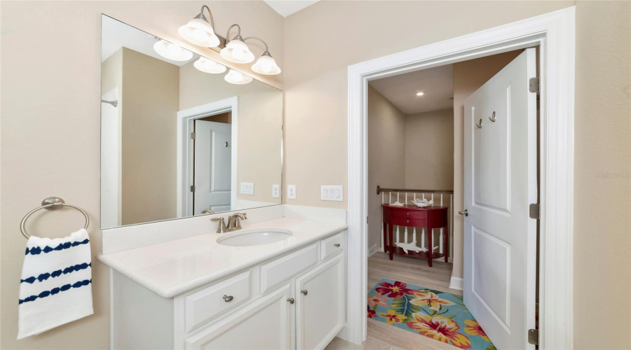 Sarasota, Florida 34231, 4 Bedroom Bedrooms, ,3 Bathroombathrooms,Residential,For Sale,Cannes,0,Mfra4703902