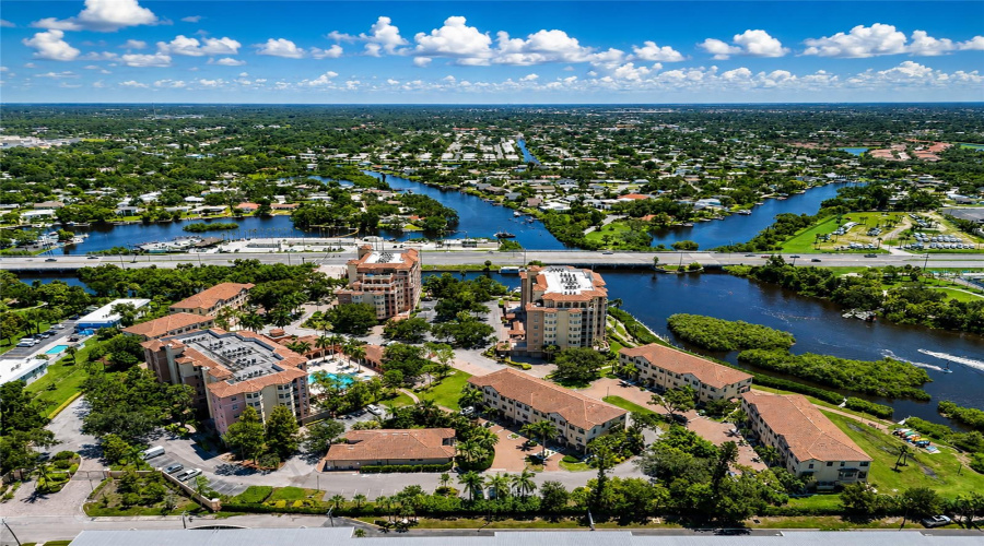 Sarasota, Florida 34231, 4 Bedroom Bedrooms, ,3 Bathroombathrooms,Residential,For Sale,Cannes,0,Mfra4703902