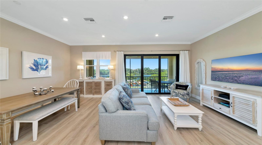 Sarasota, Florida 34231, 4 Bedroom Bedrooms, ,3 Bathroombathrooms,Residential,For Sale,Cannes,0,Mfra4703902