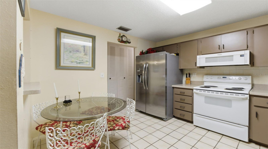Port Richey, Florida 34668, 2 Bedroom Bedrooms, ,2 Bathroombathrooms,Residential,For Sale,Salamanca,0,Mfrw7885510