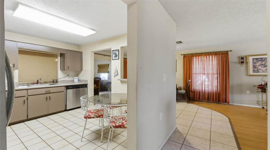 Port Richey, Florida 34668, 2 Bedroom Bedrooms, ,2 Bathroombathrooms,Residential,For Sale,Salamanca,0,Mfrw7885510