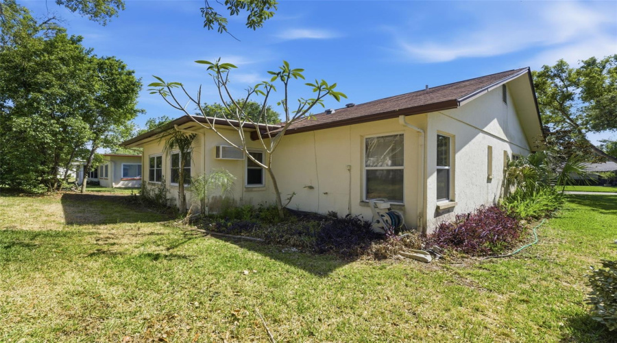 Port Richey, Florida 34668, 2 Bedroom Bedrooms, ,2 Bathroombathrooms,Residential,For Sale,Salamanca,0,Mfrw7885510
