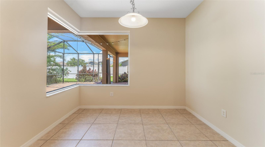 Ruskin, Florida 33570, 4 Bedroom Bedrooms, ,3 Bathroombathrooms,Residential,For Sale,Yukon Cliff,0,Mfrtb8539066