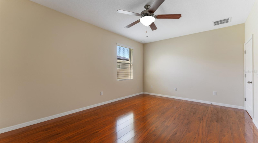 Ruskin, Florida 33570, 4 Bedroom Bedrooms, ,3 Bathroombathrooms,Residential,For Sale,Yukon Cliff,0,Mfrtb8539066