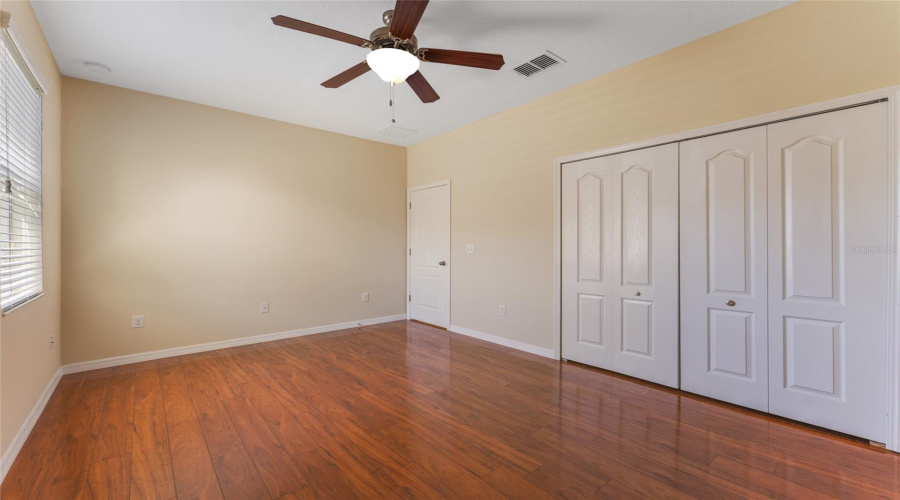 Ruskin, Florida 33570, 4 Bedroom Bedrooms, ,3 Bathroombathrooms,Residential,For Sale,Yukon Cliff,0,Mfrtb8539066