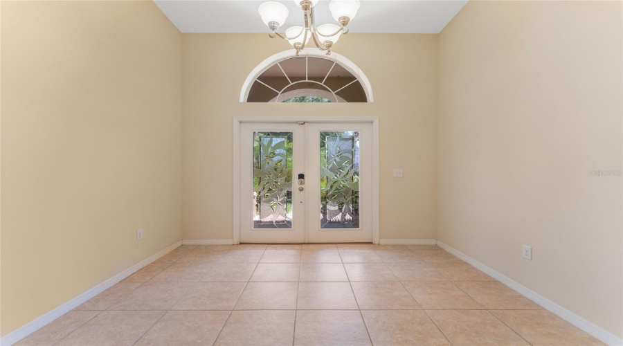 Ruskin, Florida 33570, 4 Bedroom Bedrooms, ,3 Bathroombathrooms,Residential,For Sale,Yukon Cliff,0,Mfrtb8539066