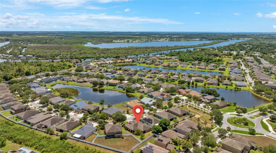Ruskin, Florida 33570, 4 Bedroom Bedrooms, ,3 Bathroombathrooms,Residential,For Sale,Yukon Cliff,0,Mfrtb8539066