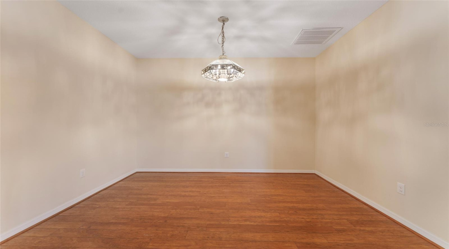 Ruskin, Florida 33570, 4 Bedroom Bedrooms, ,3 Bathroombathrooms,Residential,For Sale,Yukon Cliff,0,Mfrtb8539066