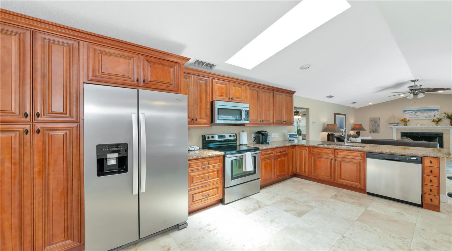 Osprey, Florida 34229, 3 Bedroom Bedrooms, ,2 Bathroombathrooms,Residential,For Sale,Landview,0,Mfra4697993