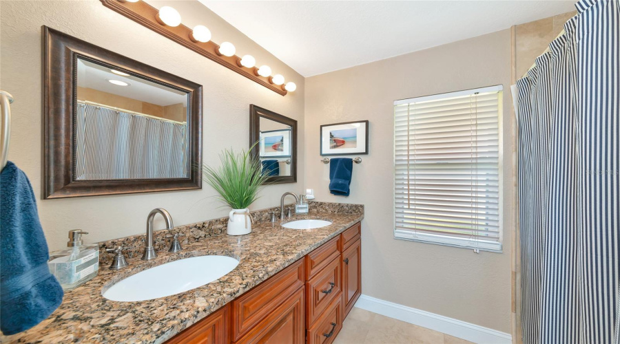 Osprey, Florida 34229, 3 Bedroom Bedrooms, ,2 Bathroombathrooms,Residential,For Sale,Landview,0,Mfra4697993