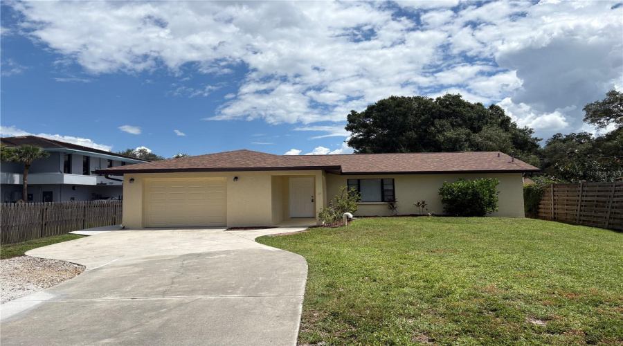 Sarasota, Florida 34231, 2 Bedroom Bedrooms, ,2 Bathroombathrooms,Residential,For Sale,Worcester,0,Mfra4702885