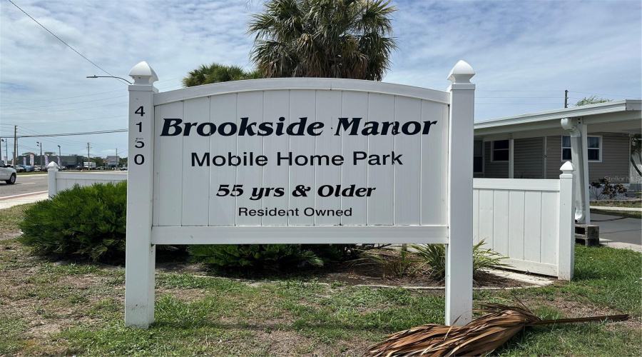St Petersburg, Florida 33709, 2 Bedroom Bedrooms, ,1 Bathroombathrooms,Residential,For Sale,66Th,0,Mfrtb8535506