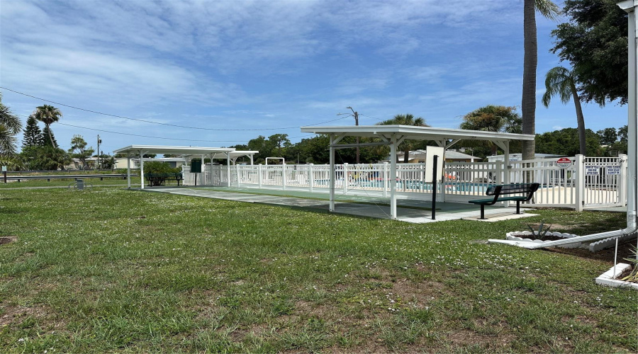 St Petersburg, Florida 33709, 2 Bedroom Bedrooms, ,1 Bathroombathrooms,Residential,For Sale,66Th,0,Mfrtb8535506