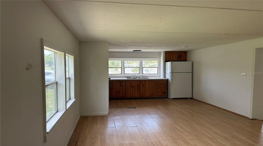 St Petersburg, Florida 33709, 2 Bedroom Bedrooms, ,1 Bathroombathrooms,Residential,For Sale,66Th,0,Mfrtb8535506