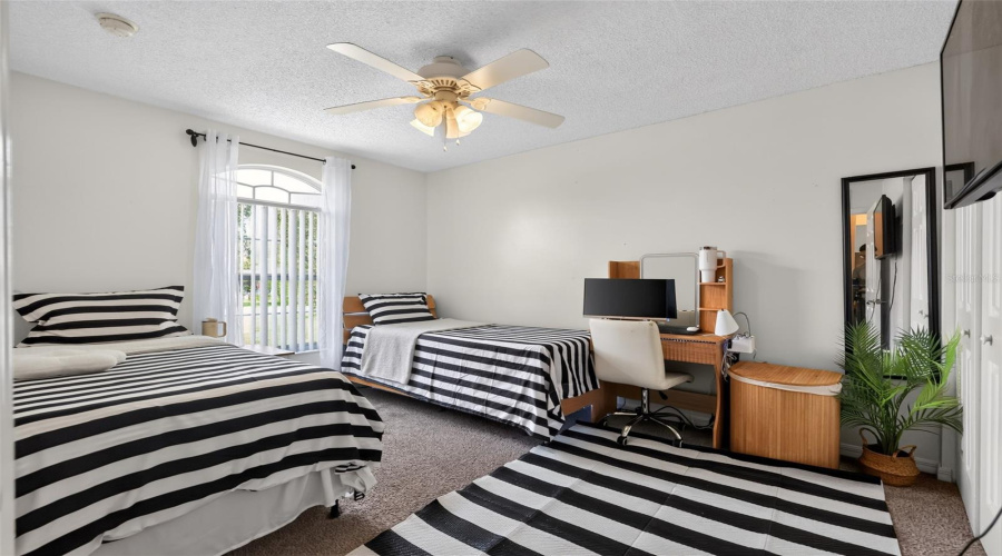 Ocala, Florida 34473, 3 Bedroom Bedrooms, ,2 Bathroombathrooms,Residential,For Sale,143Rd Place,0,Mfro6434397