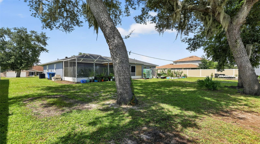 Ocala, Florida 34473, 3 Bedroom Bedrooms, ,2 Bathroombathrooms,Residential,For Sale,143Rd Place,0,Mfro6434397
