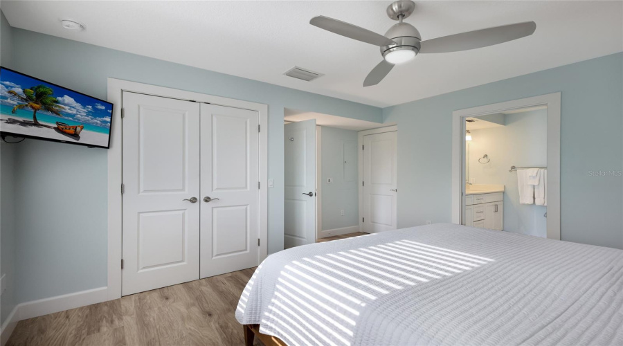 Anna Maria, Florida 34216, 3 Bedroom Bedrooms, ,3 Bathroombathrooms,Residential,For Sale,Hammock,0,Mfra4703564