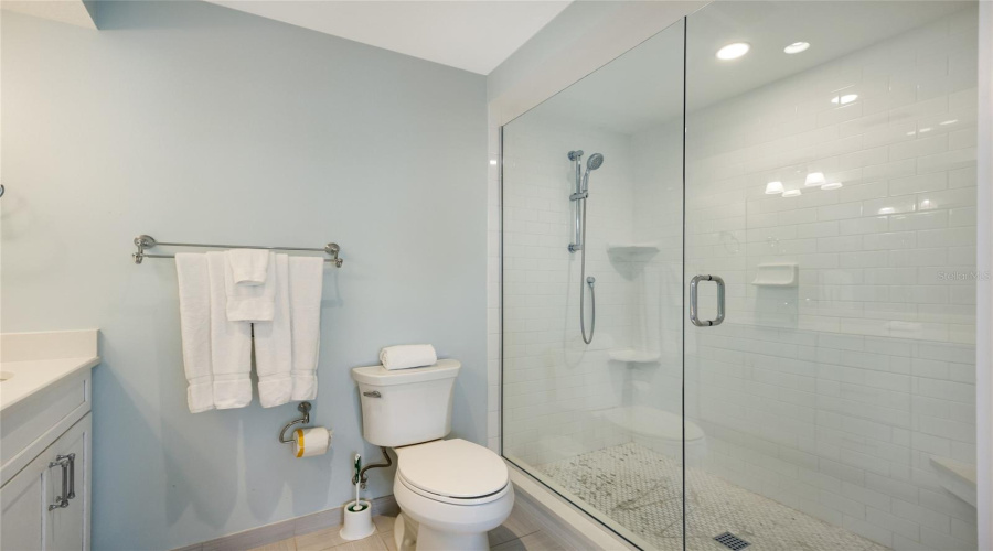 Anna Maria, Florida 34216, 3 Bedroom Bedrooms, ,3 Bathroombathrooms,Residential,For Sale,Hammock,0,Mfra4703564