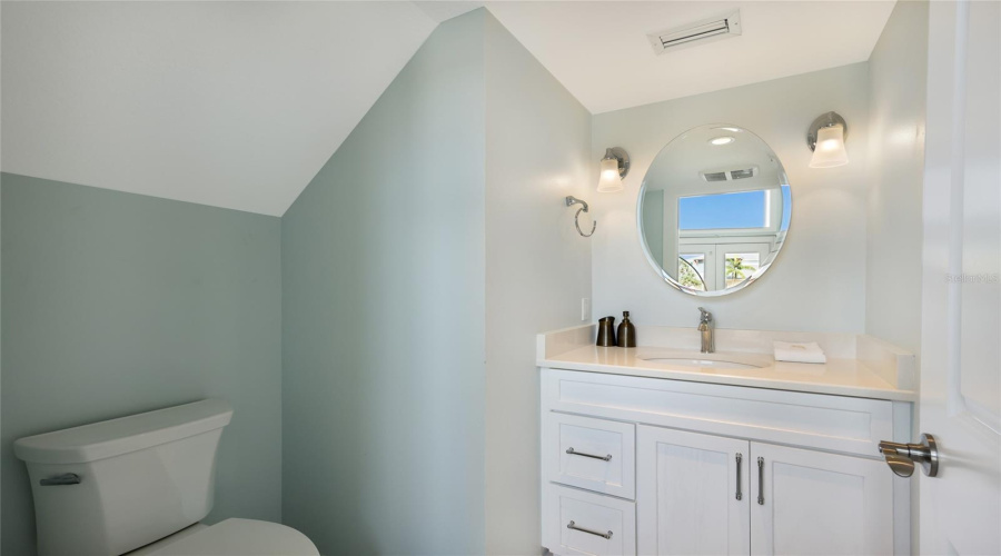 Anna Maria, Florida 34216, 3 Bedroom Bedrooms, ,3 Bathroombathrooms,Residential,For Sale,Hammock,0,Mfra4703564