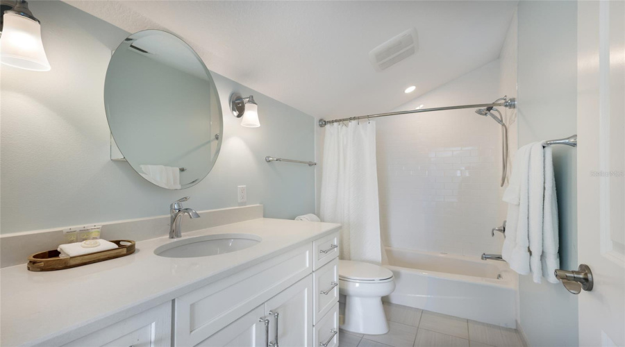 Anna Maria, Florida 34216, 3 Bedroom Bedrooms, ,3 Bathroombathrooms,Residential,For Sale,Hammock,0,Mfra4703564