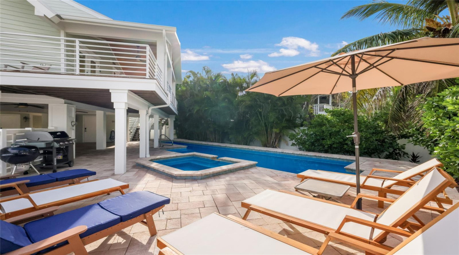 Anna Maria, Florida 34216, 3 Bedroom Bedrooms, ,3 Bathroombathrooms,Residential,For Sale,Hammock,0,Mfra4703564
