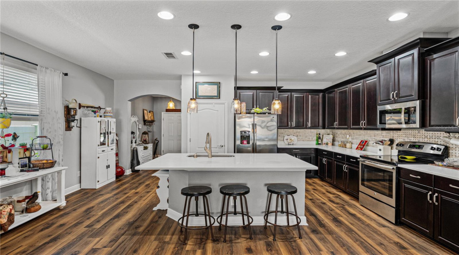 Riverview, Florida 33569, 4 Bedroom Bedrooms, ,3 Bathroombathrooms,Residential,For Sale,Sand Stone Rock,0,Mfrtb8480207