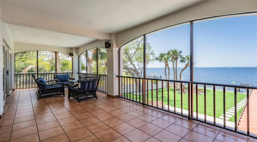 Palm Harbor, Florida 34683, 5 Bedroom Bedrooms, ,4 Bathroombathrooms,Residential,For Sale,Carlyle,0,Mfrtb8542497