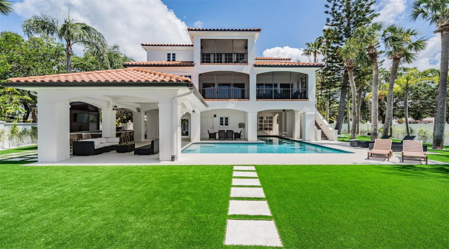 Palm Harbor, Florida 34683, 5 Bedroom Bedrooms, ,4 Bathroombathrooms,Residential,For Sale,Carlyle,0,Mfrtb8542497