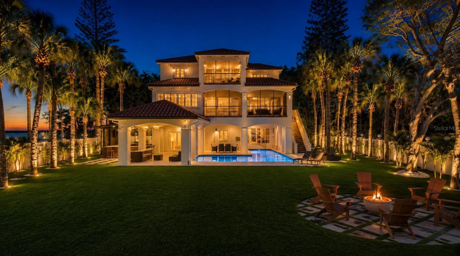 Palm Harbor, Florida 34683, 5 Bedroom Bedrooms, ,4 Bathroombathrooms,Residential,For Sale,Carlyle,0,Mfrtb8542497