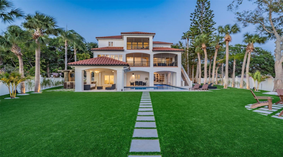 Palm Harbor, Florida 34683, 5 Bedroom Bedrooms, ,4 Bathroombathrooms,Residential,For Sale,Carlyle,0,Mfrtb8542497