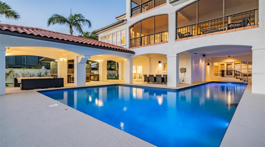 Palm Harbor, Florida 34683, 5 Bedroom Bedrooms, ,4 Bathroombathrooms,Residential,For Sale,Carlyle,0,Mfrtb8542497