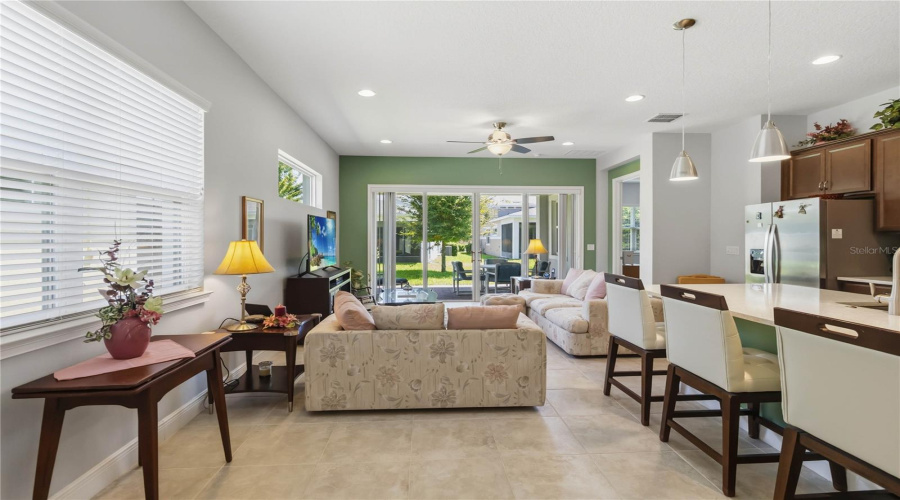 St Cloud, Florida 34772, 2 Bedroom Bedrooms, ,2 Bathroombathrooms,Residential,For Sale,Datura,0,Mfrs5156184