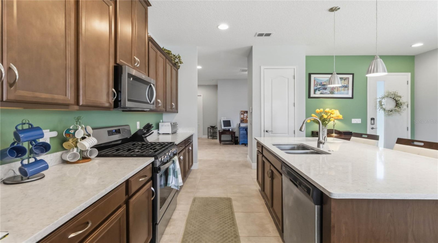 St Cloud, Florida 34772, 2 Bedroom Bedrooms, ,2 Bathroombathrooms,Residential,For Sale,Datura,0,Mfrs5156184