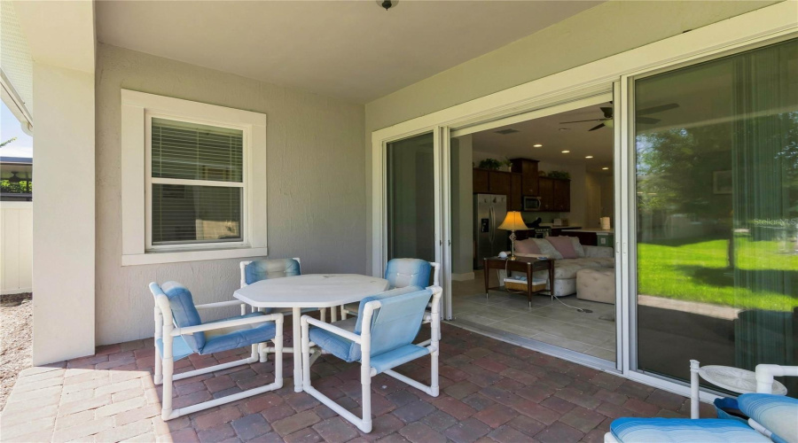 St Cloud, Florida 34772, 2 Bedroom Bedrooms, ,2 Bathroombathrooms,Residential,For Sale,Datura,0,Mfrs5156184