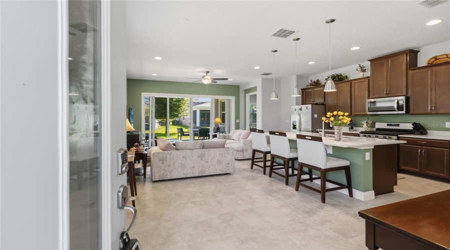 St Cloud, Florida 34772, 2 Bedroom Bedrooms, ,2 Bathroombathrooms,Residential,For Sale,Datura,0,Mfrs5156184