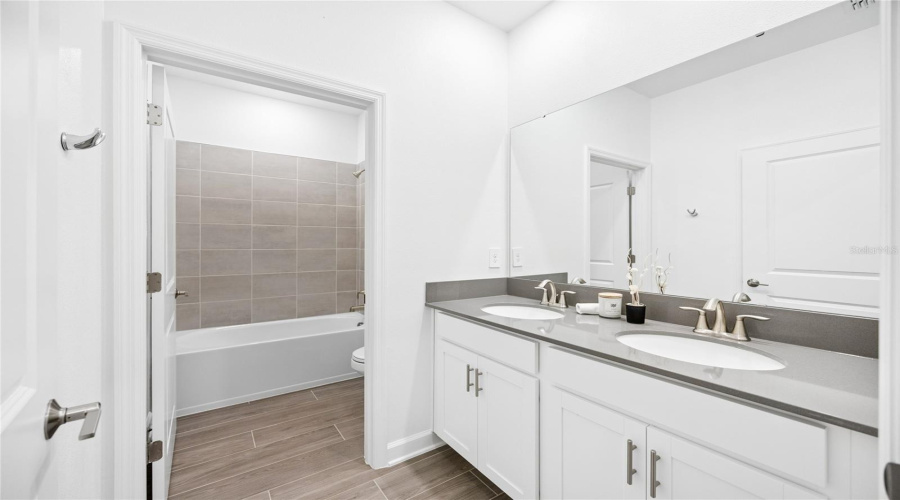 Kissimmee, Florida 34744, 4 Bedroom Bedrooms, ,3 Bathroombathrooms,Residential,For Sale,Relaxing,0,Mfrs5154219