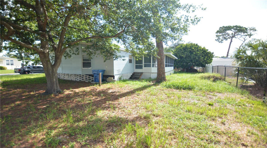 St Petersburg, Florida 33709, 2 Bedroom Bedrooms, ,2 Bathroombathrooms,Residential,For Sale,75Th,0,Mfrl4964395