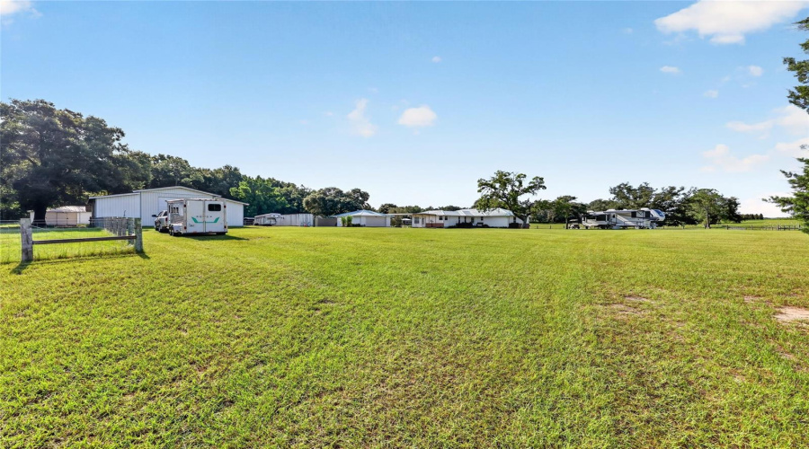 Morriston, Florida 32668, 3 Bedroom Bedrooms, ,3 Bathroombathrooms,Residential,For Sale,27Th,0,Mfrom730154