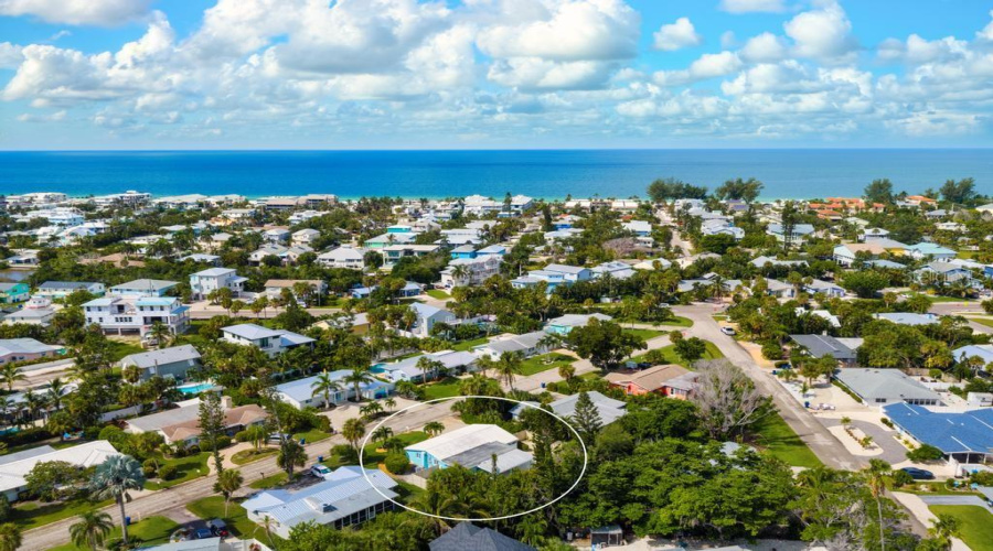 Holmes Beach, Florida 34217, 2 Bedroom Bedrooms, ,2 Bathroombathrooms,Residential,For Sale,Bay Palms,0,Mfra4703735