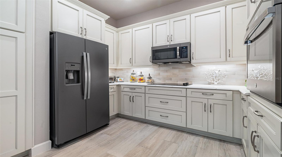 Ormond Beach, Florida 32174, 3 Bedroom Bedrooms, ,3 Bathroombathrooms,Residential,For Sale,Longridge,0,Mfrfc313642