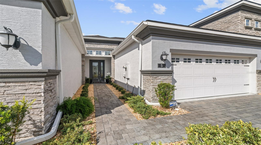Ormond Beach, Florida 32174, 3 Bedroom Bedrooms, ,3 Bathroombathrooms,Residential,For Sale,Longridge,0,Mfrfc313642