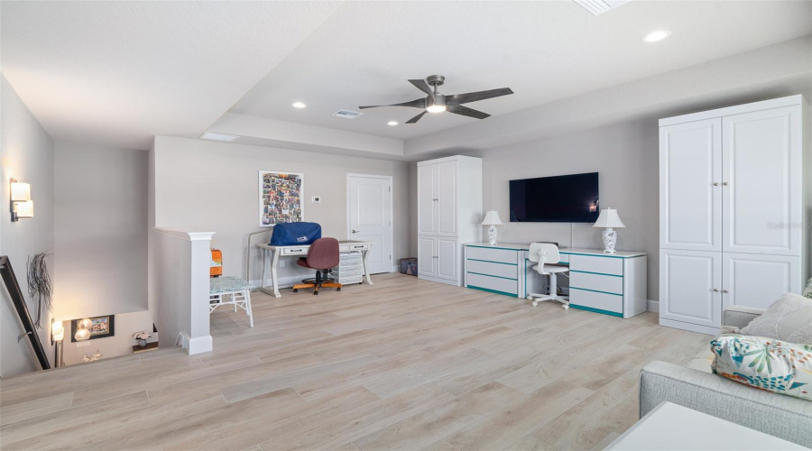 Ormond Beach, Florida 32174, 3 Bedroom Bedrooms, ,3 Bathroombathrooms,Residential,For Sale,Longridge,0,Mfrfc313642