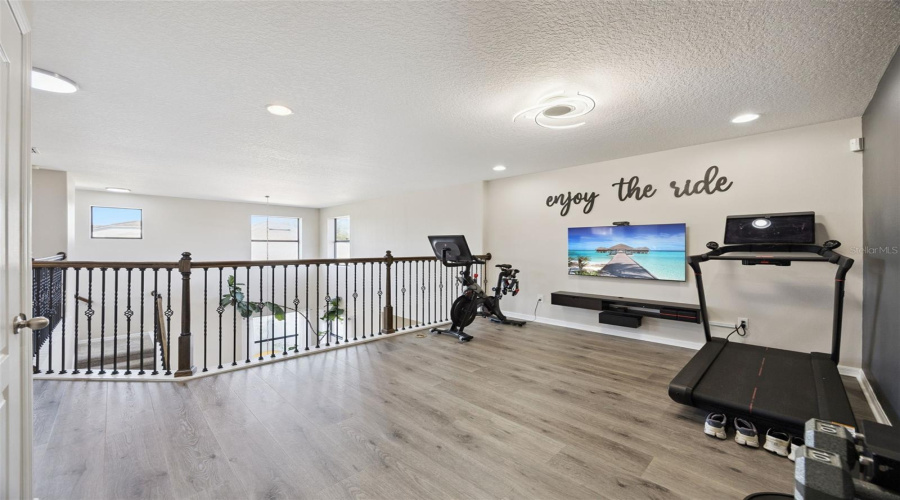 Bonus Room Upstairs