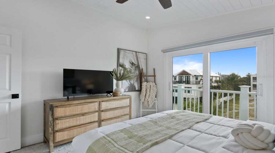 Bradenton Beach, Florida 34217, 5 Bedroom Bedrooms, ,4 Bathroombathrooms,Residential,For Sale,Avenue B,0,Mfrtb8541696