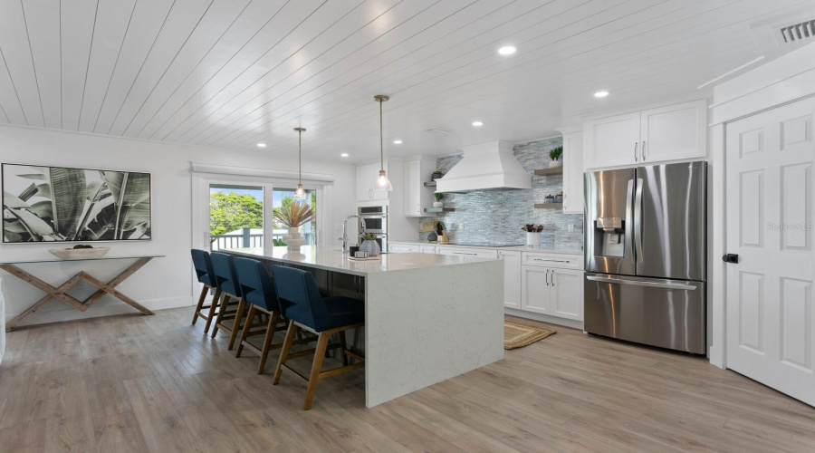 Bradenton Beach, Florida 34217, 5 Bedroom Bedrooms, ,4 Bathroombathrooms,Residential,For Sale,Avenue B,0,Mfrtb8541696