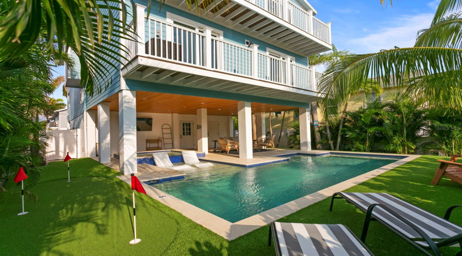 Bradenton Beach, Florida 34217, 5 Bedroom Bedrooms, ,4 Bathroombathrooms,Residential,For Sale,Avenue B,0,Mfrtb8541696