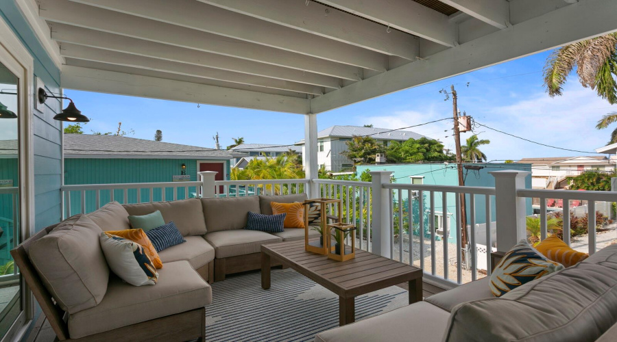 Bradenton Beach, Florida 34217, 5 Bedroom Bedrooms, ,4 Bathroombathrooms,Residential,For Sale,Avenue B,0,Mfrtb8541696