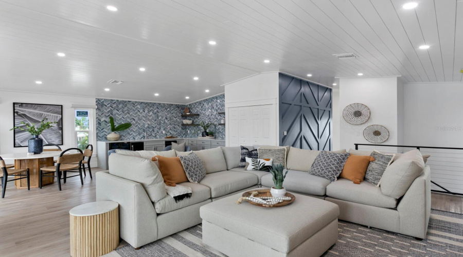 Bradenton Beach, Florida 34217, 5 Bedroom Bedrooms, ,4 Bathroombathrooms,Residential,For Sale,Avenue B,0,Mfrtb8541696